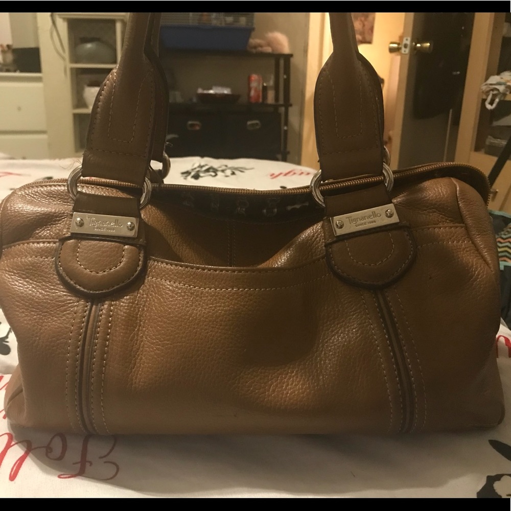 Tan tignanello purse